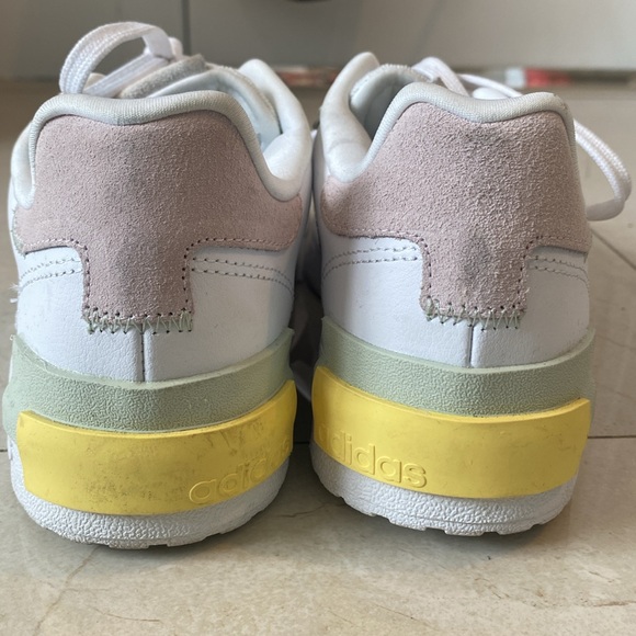 Adidas cloud foam “almost pink” size 6 - Picture 5 of 7